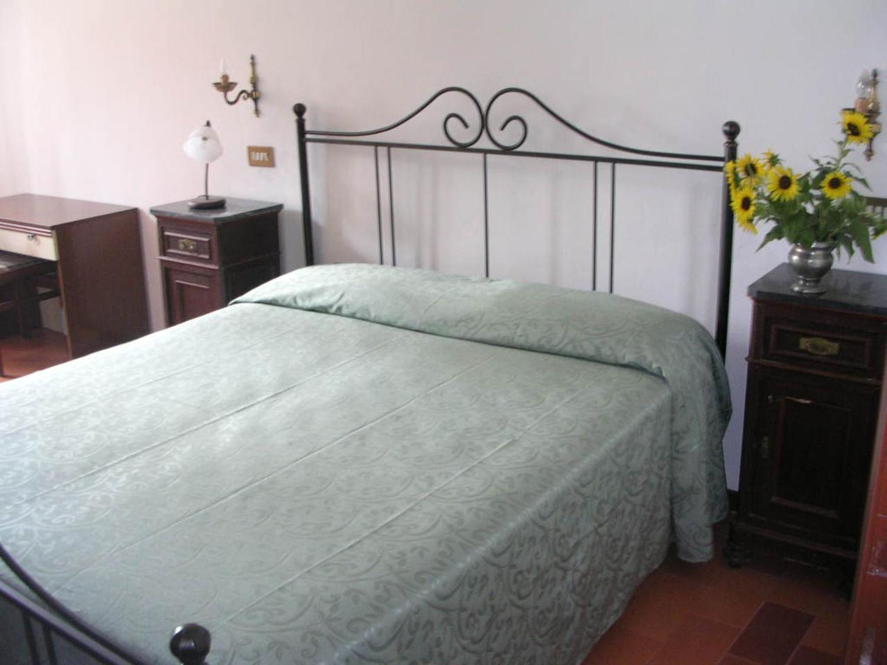 Hotel La Quiete Ассизи Экстерьер фото